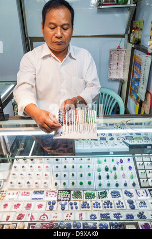 Myanmar, Yangon, Bogyoke Markt, Edelstein und Schmuck-Shop Stockfoto