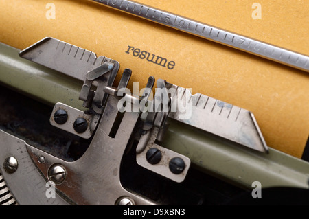 Die Fortsetzung erfolgt auf Schreibmaschine Stockfoto