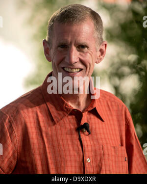 Aspen, Colorado, USA. 27. Juni 2013. Ehemaliger US Army General STANLEY A. MCCHRYSTAL beteiligt sich an den "Aspen Ideas Festival". Bildnachweis: Brian Cahn/ZUMAPRESS.com/Alamy Live-Nachrichten Stockfoto