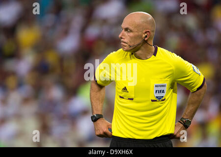 Howard Webb (Schiedsrichter), 27. Juni 2013 - Fußball / Fußball: FIFA Confederations Cup Brasilien 2013 Semi-Finale Match zwischen Spanien 0(7-6) 0 Italien am Estadio Castelao in Fortaleza, Brasilien. Bildnachweis: Maurizio Borsari/AFLO/Alamy Live-Nachrichten Stockfoto