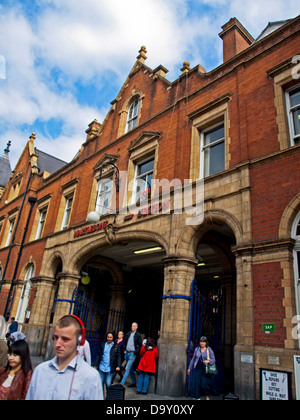 Haupteingang zum Bahnhof Marylebone, London, England, Vereinigtes Königreich Stockfoto