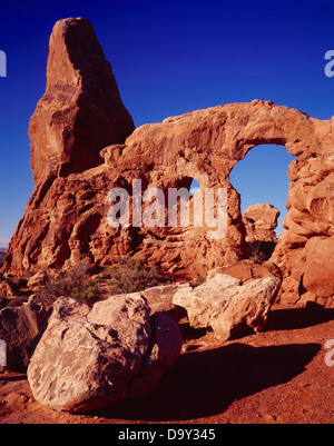 Turret Arch, Entrada Sandstein, Abschnitt Windows Arches National Park, Uath. Stockfoto