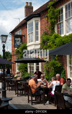 Der Stift und Pergament Pub, London, UK Stockfoto