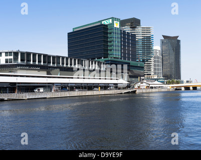 dh Yarra River MELBOURNE Australien Hilton Hotel Melbourne South wharf Stockfoto