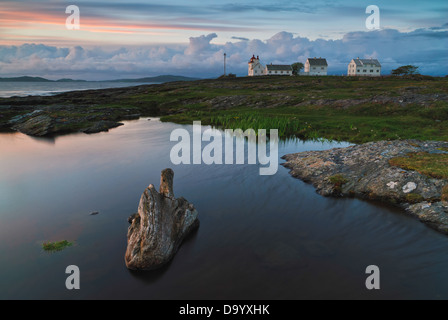 Tungenes Fyr, Nordspissen Av Jæren. Fyret Ligger Helt Nord ich Randaberg Kommune Rogaland. Tungenes Leuchtturm, der Nordspitze der Bezirk von Jæren. Der Leuchtturm ist nördlichste in Randaberg Gemeinde, Gemeinde Rogaland, Norwegen gefunden. Stockfoto