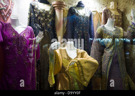 Display, Souk al-Alawi in alte Dschidda (Al-Balad), Jeddah, Saudi Arabien zu speichern. Stockfoto