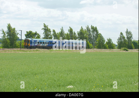 West Coast Main Line Ryther und Kirche Fenton, Yorkshire Stockfoto