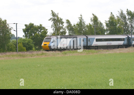 West Coast Main Line Ryther und Kirche Fenton, Yorkshire Stockfoto