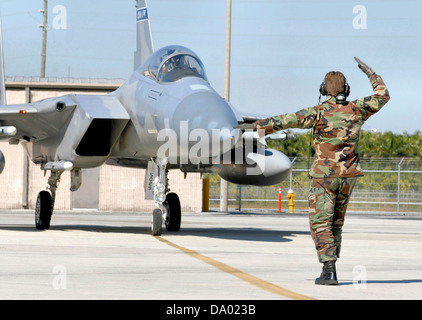 125. Kämpfer-Flügel - McDonnell Douglas F-15A-13-MC Eagle 75-029 Stockfoto