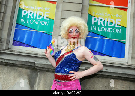 London UK, 29. Juni 2013. Demonstranten auf der Pride London gay-Pride parade 2013, London, England-Credit: Paul Brown/Alamy Live News Stockfoto