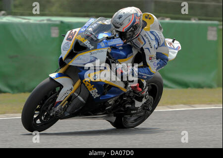 Imola, Italien. 29. Juni 2013. MArco Melandri bei der Superbike-WM von Imola. Stockfoto