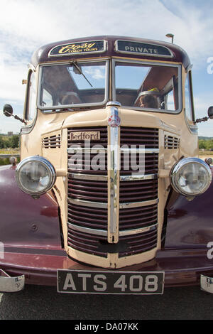 Ein 1948 29 Sitz Bedford "OB" Trainer als ein Shuttle-Bus zwischen Staveley Becken Gala und Barrow Hill Ringlokschuppen Stockfoto