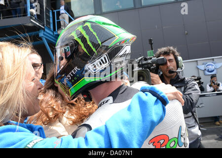 Assen, Niederlande. 29. Juni 2013.Pol Espargaro (Tuenti HP 40) während des Rennens auf TT ASSEN Rennstrecke. Bildnachweis: Gaetano Piazzolla/Alamy Live-Nachrichten Stockfoto