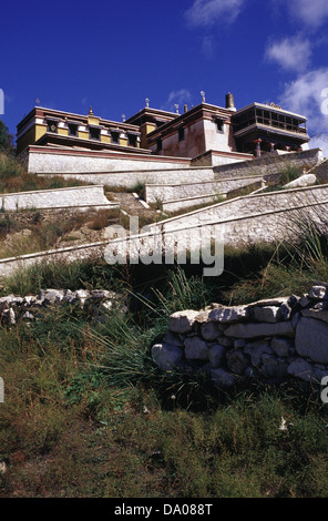 Außenansicht der Halle Nr. 3 des Badekar Klosters bekannt als Wudang zhao Tempel die größte und am besten erhaltene tibetische buddhistische Lamaserei der Gelug-Sekte, die 1749 in der No Han-Stil-Architektur erbaut wurde und etwa 70 Kilometer nordöstlich von Baotou in der Autonomen Region der Inneren Mongolei liegt. China Stockfoto