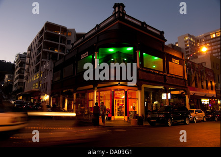 Lange Straße in der Nacht, Cape Town, Südafrika Stockfoto