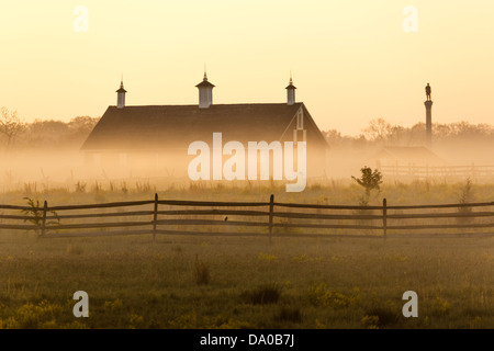 Die Codori Scheune im Morgennebel auf Gettysburg National Military Park Stockfoto