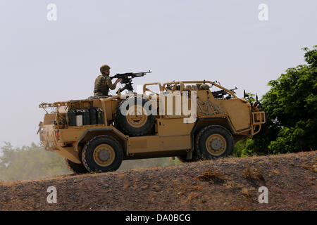 Bovington, UK. 29. Juni 2013. Schakal ist gut bewaffneten leichtes Patrouillenfahrzeug, die derzeit im Dienst der britischen Armee in Afghanistan. Die Hauptaufgabe des Fahrzeugs in der britischen Armee ist tief Battlespace Aufklärung, schnellen Angriff und Feuerunterstützung - Rollen wo Beweglichkeit, Ausdauer und Wendigkeit wichtig sind - und es wurde auch verwendet für den Konvoi-Schutz. Stockfoto