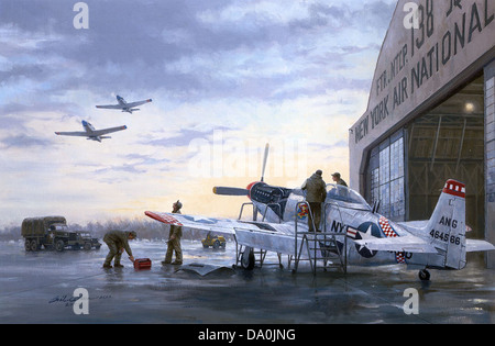 Die New York Air National Guard (NY ANG) hält eine Warnfunktion auf der Piste aufrecht, um eine schnelle Reaktion auf potenzielle Bedrohungen zu gewährleisten. Flugzeuge sind positioniert und startbereit in kurzer Reaktionszeit für Luftverteidigungsmissionen. Stockfoto