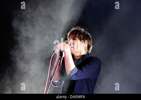 BARCELONA - 23 Mai: Phoenix Band auf Heineken Primavera Sound Festival 2013 am 23. Mai 2013 in Barcelona, Spanien führt. Stockfoto