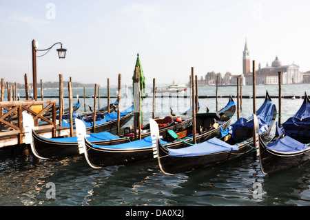 Gondeln in Venedig Stockfoto