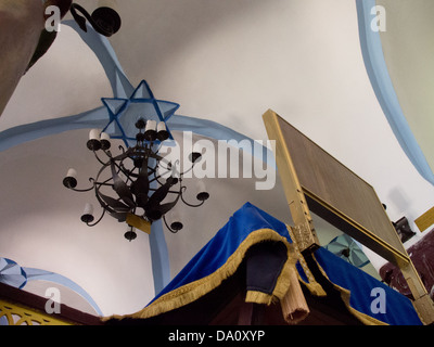 Die Heilige Lade in der Ari aschkenasische Synagoge in Safed, Israel, errichtet zur Erinnerung an Rabbi Isaac Luria, (1534-1572), gegründet Stockfoto