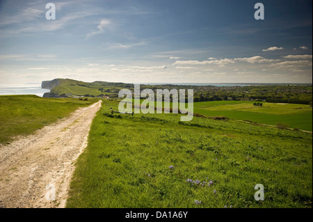 Tennyson Down angesehen von Freshwater Bay Golf Club auf der Isle Of Wight, UK Stockfoto