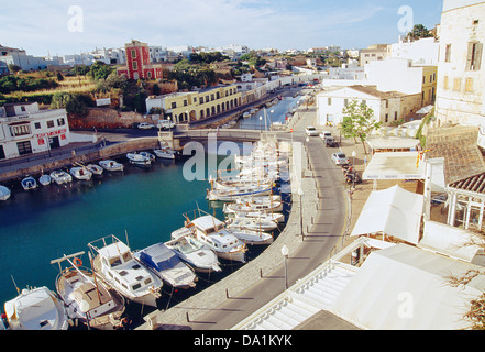 Baixamar Hafen, Blick von oben. Ciudadela, Menorca Insel, Balearen, Spanien. Stockfoto