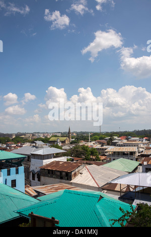 Dach-Draufsicht von Stonetown, Zanzibar, Vereinigte Republik Tansania, Ostafrika. Stockfoto