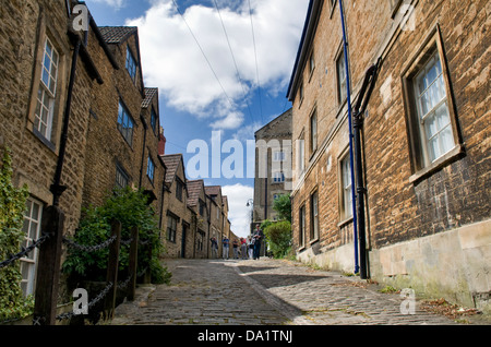 Sanfte Street, Frome, Somerset an sonnigen Tag Stockfoto