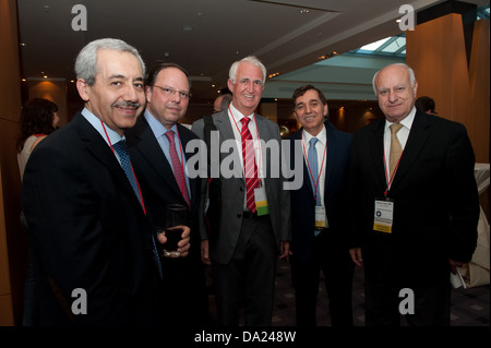 Arabische Ärzte bei der 27. internationalen medizinischen Convention von NAAMA am 29. Juni – 4. Juli 2013 im Hilton Hotel in Wien statt. Stockfoto