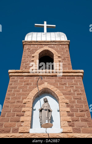 Kirche "Nuestra Señora del Refugio" oder "Our Lady of Refuge" befindet sich in der kleinen Stadt von Puerto de Luna, New Mexico. Stockfoto