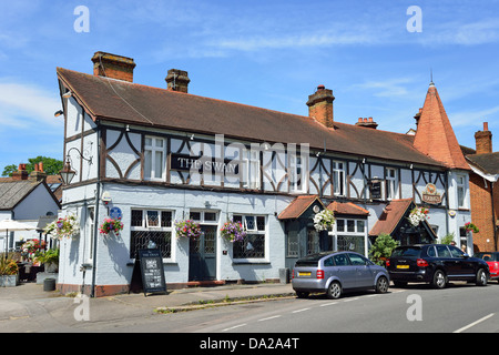 Die Swan Pub, Manor Street, Walton-on-Thames, Surrey, England, Vereinigtes Königreich Stockfoto