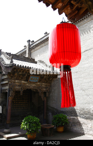 China, Provinz Shanxi, Qi County, Qiao Jiabu Dorf, Qiao des großen Innenhof, rote Laternen Stockfoto