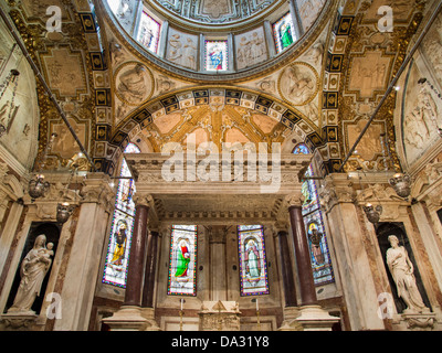 Das Innere des Genua San Lorenzo Cathedral, Italien 6 Stockfoto