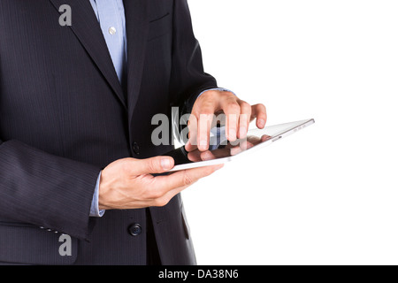 Junger Geschäftsmann Hände arbeiten auf TabletPC isoliert auf weiss Stockfoto