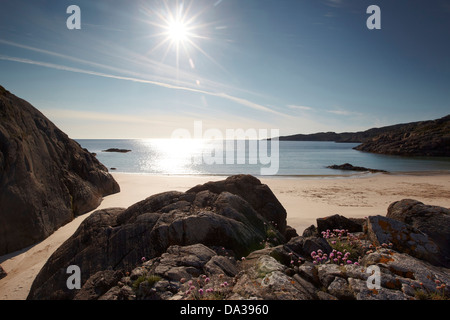 Achmelvich Beach und Felsküste, Assynt, Wester Ross, Sutherland, Schottland Stockfoto