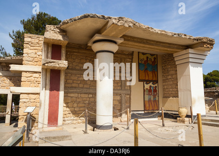 Der Süden Pfeilerhalle, Palast von Knossos, Knossos, Kreta, Griechenland Stockfoto