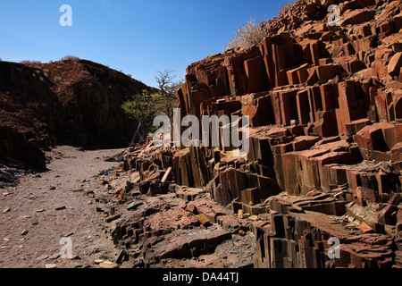 Orgel-Rohre-Rock-Formation, in der Nähe von Twyfelfontein, Damaraland, Namibia, Afrika Stockfoto