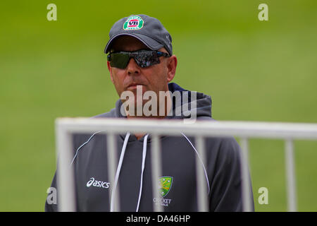 Worcester, UK. 3. Juli 2013. Australiens Cheftrainer Darren Lehmann tagsüber zwei Pre-Asche Aufwärmen Spiel zwischen Australien und Worcestershire am neuen Road Ground am 3. Juli 2013 in Worcester, England. (Foto von Mitchell Gunn/ESPA/Alamy Live-Nachrichten) Stockfoto