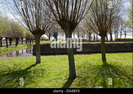 Langemark Deutscher Soldatenfriedhof, Flandern, Belgien. Stockfoto