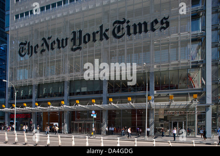 NEW YORK TIMES SIGN (© EDWARD BENGUIAT 1967) NEW YORK TIMES BUILDING (© RENZO PIANO 2007) EIGHT AVENUE MIDTOWN MANHATTAN NEW YORK USA Stockfoto