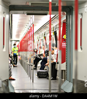 Hong Kong MTR u-Bahn-Fahrzeug-Innenraum. Stockfoto