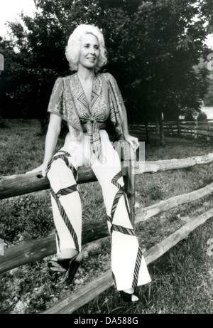 TAMMY WYNETTE (1942-1998)-Promo-Foto der US-Country-Sängerin im Jahr 1984 Stockfoto