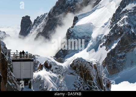 Aussichtsplattform auf der Aiguille du Midi, Chamonix-Mont-Blanc, Französische Alpen Stockfoto