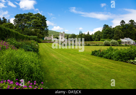 Großbritannien, Schottland, Aberdeenshire, die Gärten des Schlosses Balmoral Sommer Residenz der britischen Königsfamilie. Stockfoto