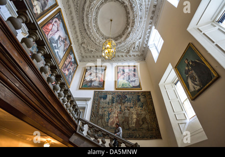 Europa Großbritannien, Schottland, Edinburgh, die große Treppe von Holyroodhouse Palace. Stockfoto