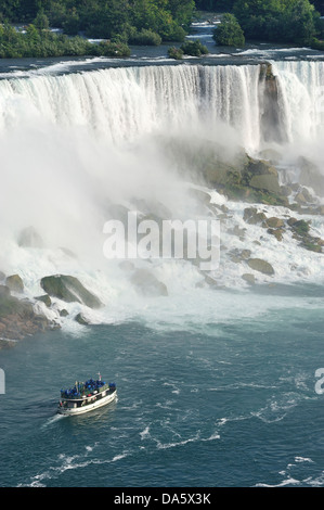 American Falls, Kanada, Magd des Bootes Nebel, Niagarafälle, Wasser, Niagara River, Ontario, Tour, Travel, Luftaufnahme, Boot, bo Stockfoto