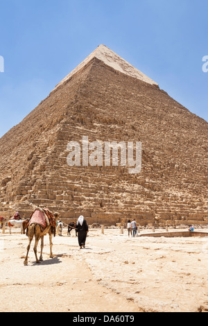 Pyramide von Khafre, auch bekannt als Pyramide des Chephren, Gizeh, Kairo, Ägypten Stockfoto