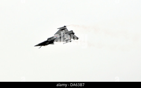 SION, Schweiz, zeigen Dassault Rafale Schleifen die Schleife an der Breitling-Luft.  17. September 2011 in Sion, Schweiz Stockfoto