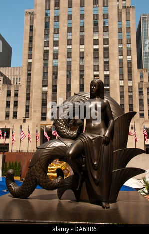 Golden, Statue, Prometheus, Jugend, Jungfrau, Kunst, Geschicklichkeit, Paul Manship, Rockefeller center, Cit, Stadt, Manhattan, New York, Midtown Stockfoto